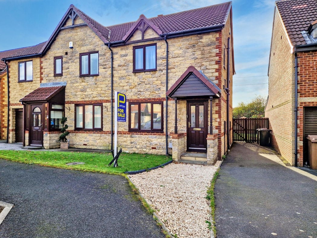 Property image 1 of 11