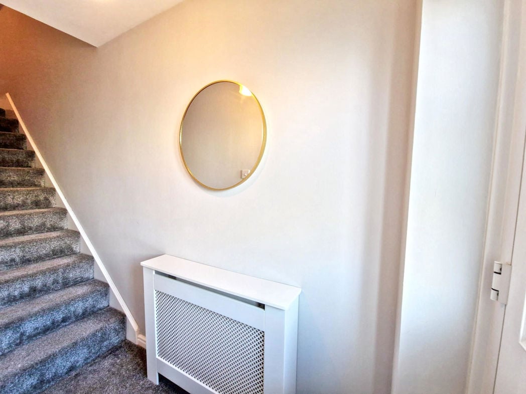 Property image 2 of 11