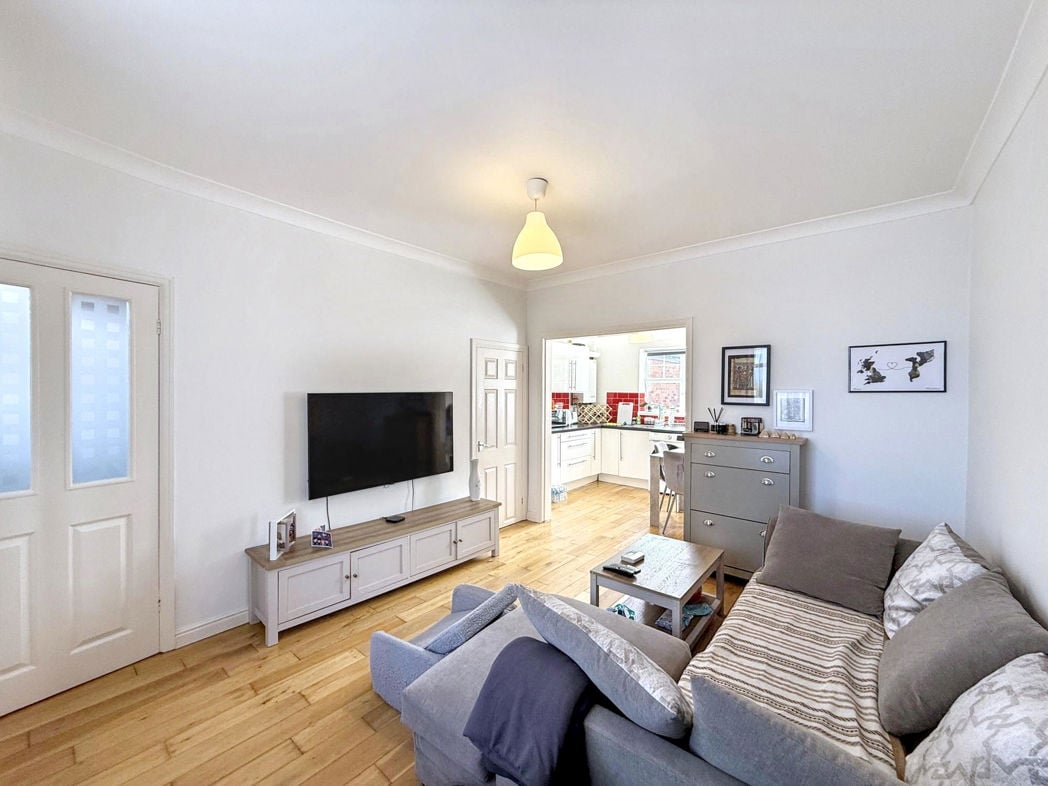 Property image 4 of 20
