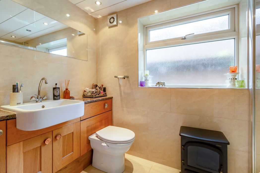 Property image 5 of 10