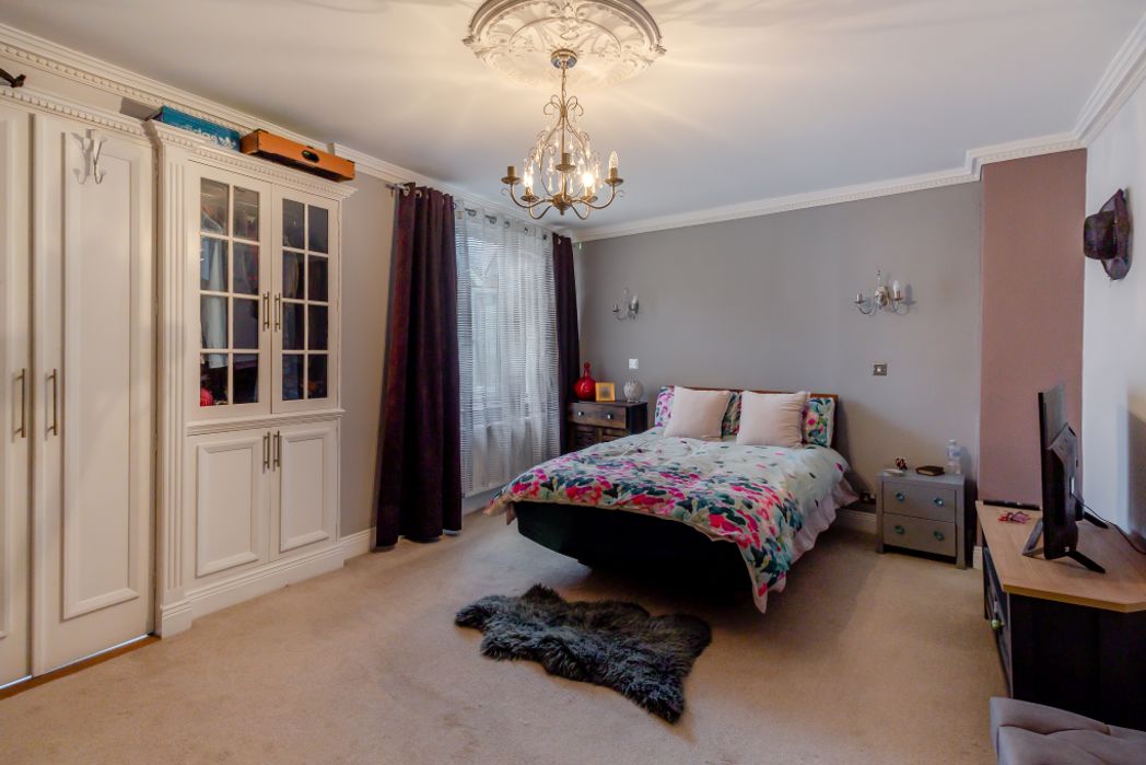 Property image 6 of 10