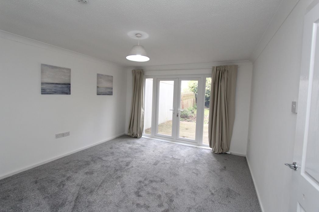 Property image 5 of 15