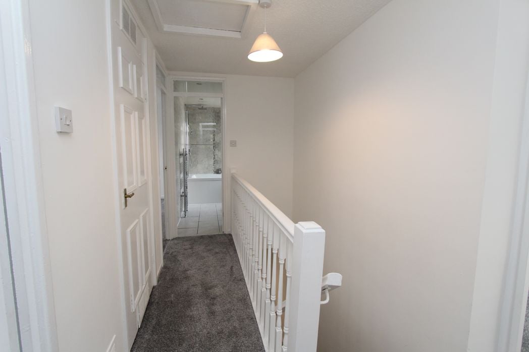 Property image 8 of 15