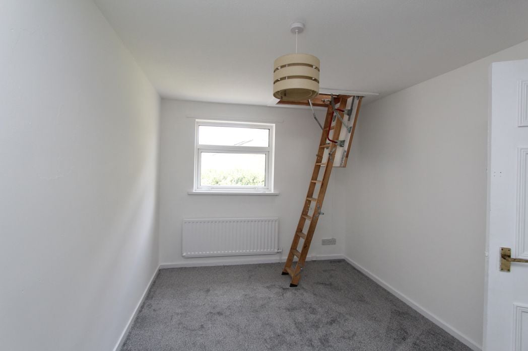 Property image 11 of 15
