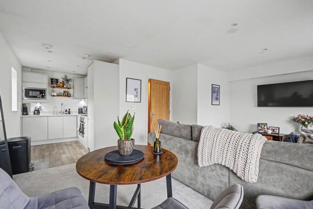 Flat 2, Rochester, Kent, ME1 2ST