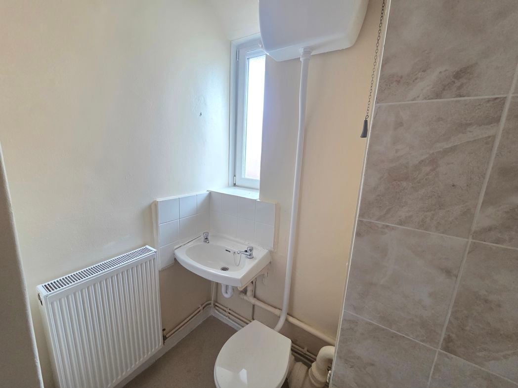 Property image 9 of 10