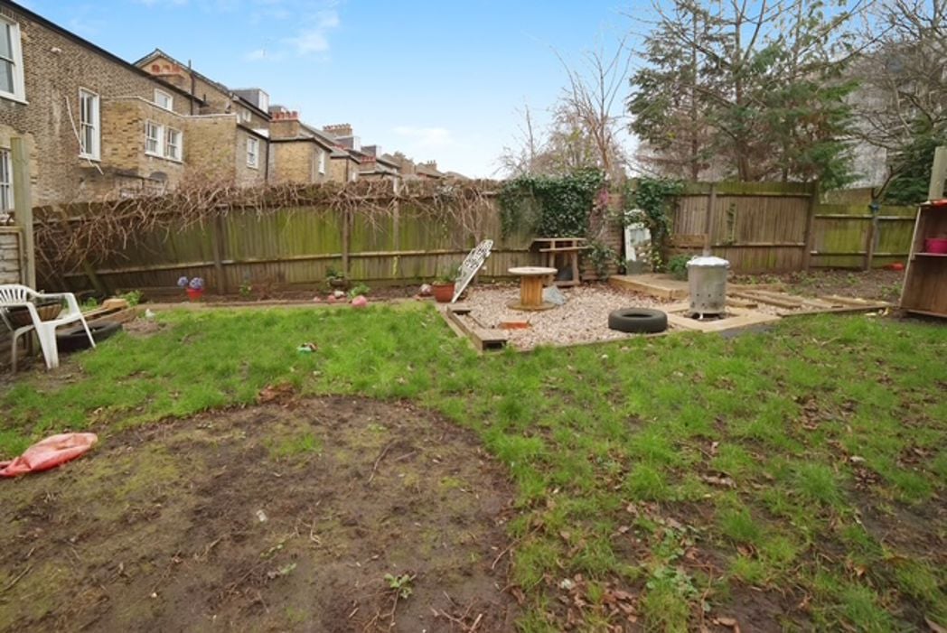 Property image 14 of 14
