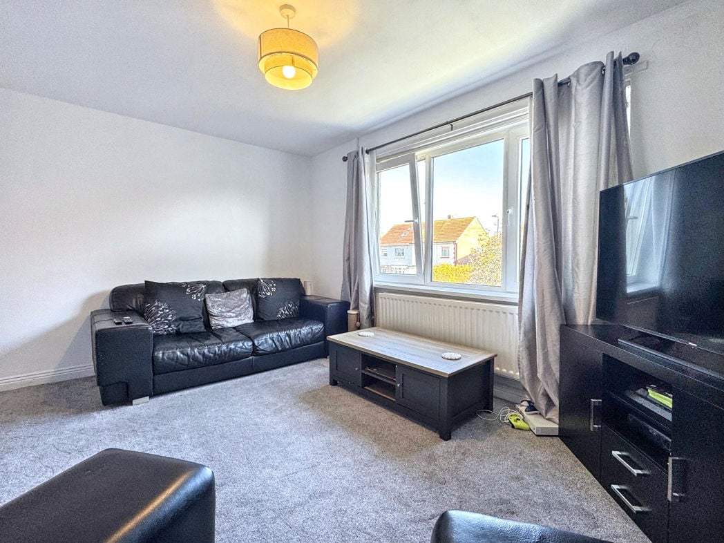 Property image 5 of 16