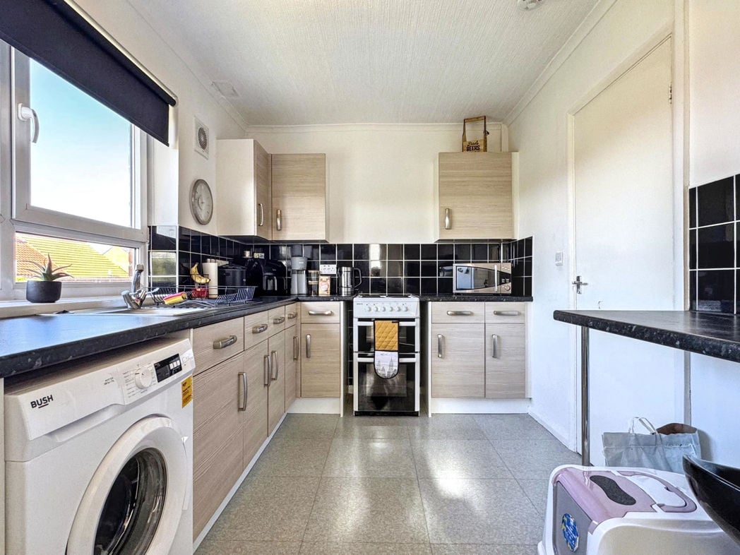 Property image 7 of 16