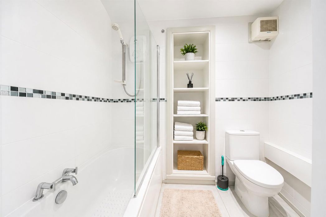 Property image 11 of 11