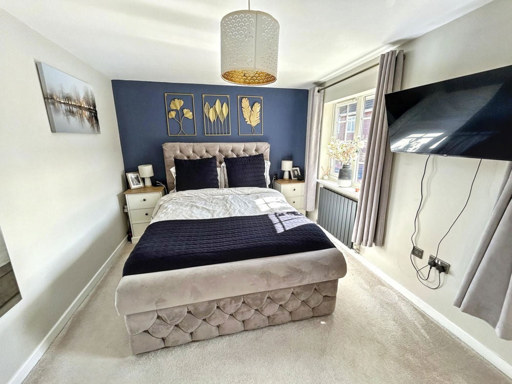 Property image 11 of 20