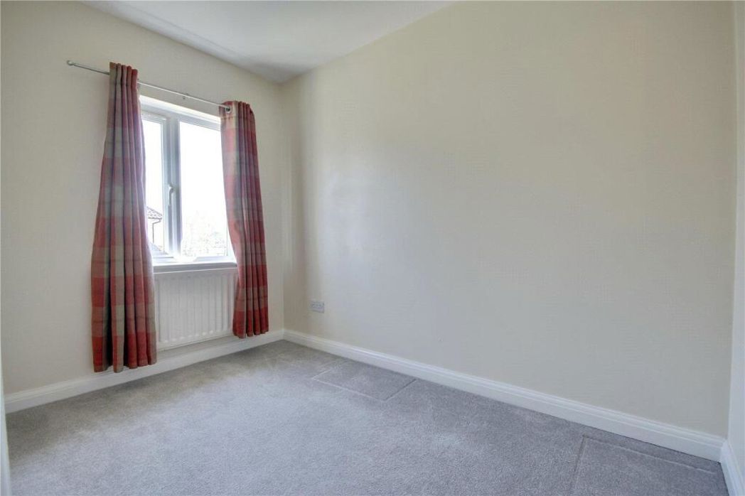 Property image 10 of 12