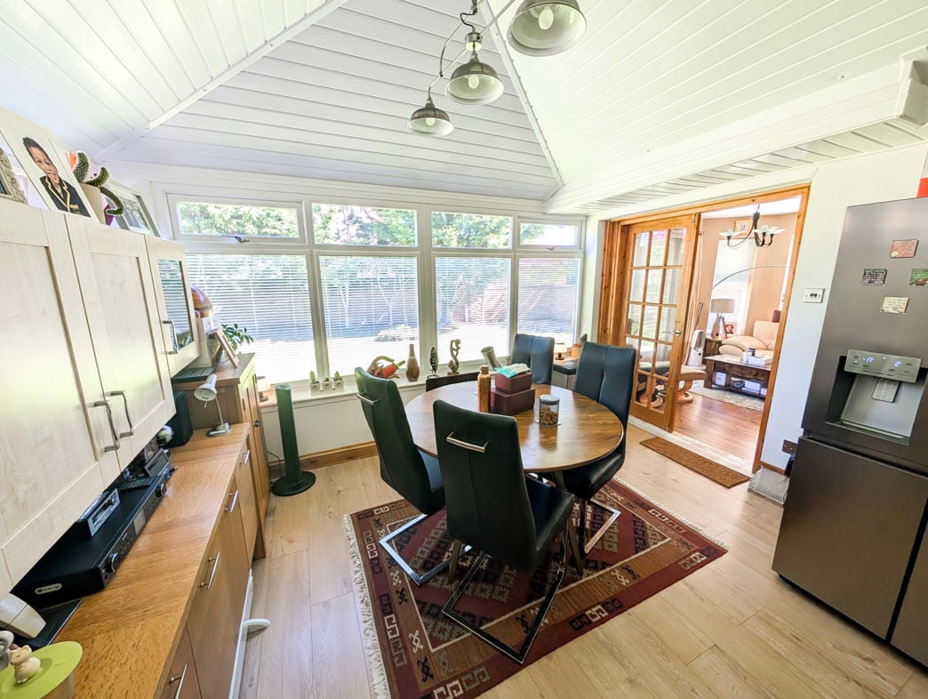 Property image 5 of 21