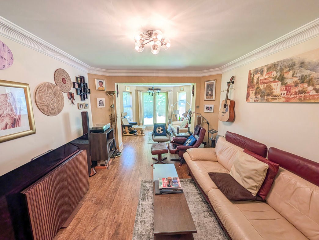 Property image 8 of 21