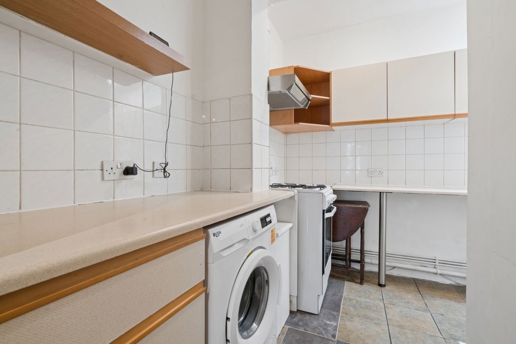 Property image 13 of 33