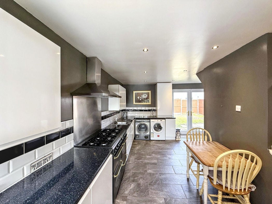Property image 7 of 20