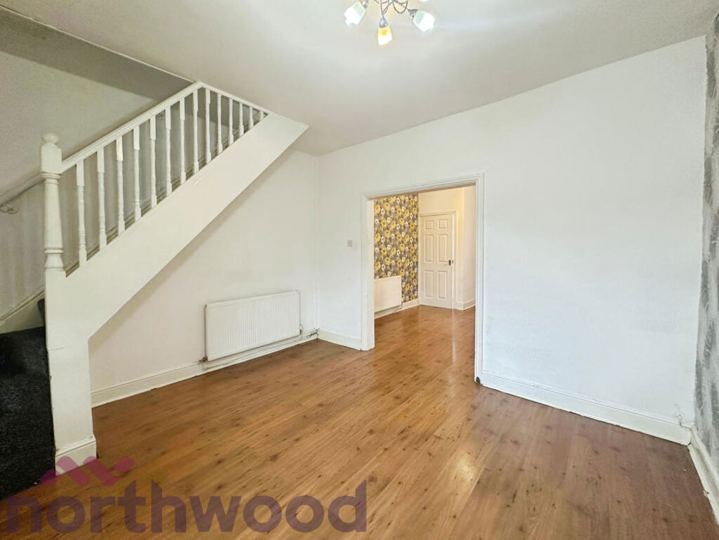 Property image 4 of 15