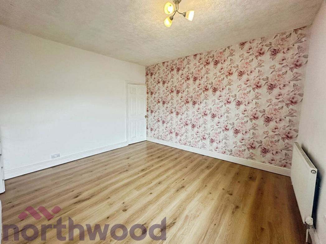 Property image 5 of 15