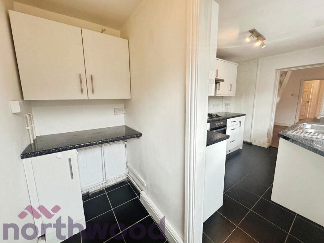 Property image 7 of 15