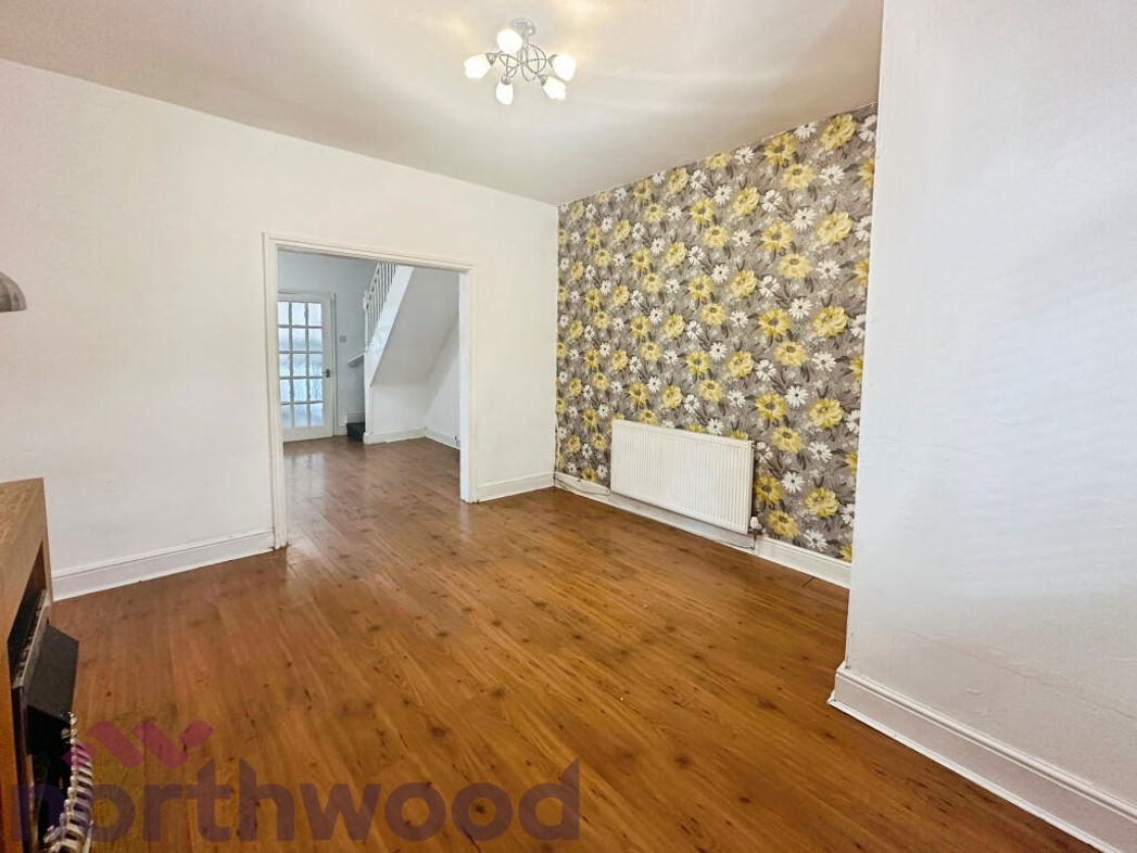 Property image 10 of 15