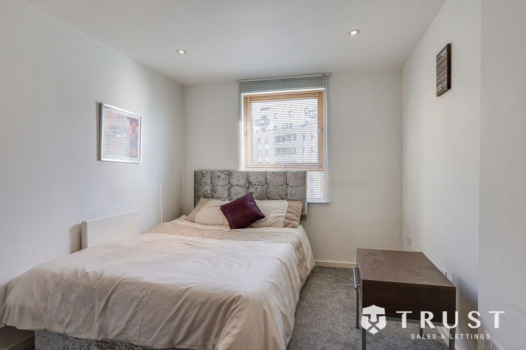 Property image 34 of 46