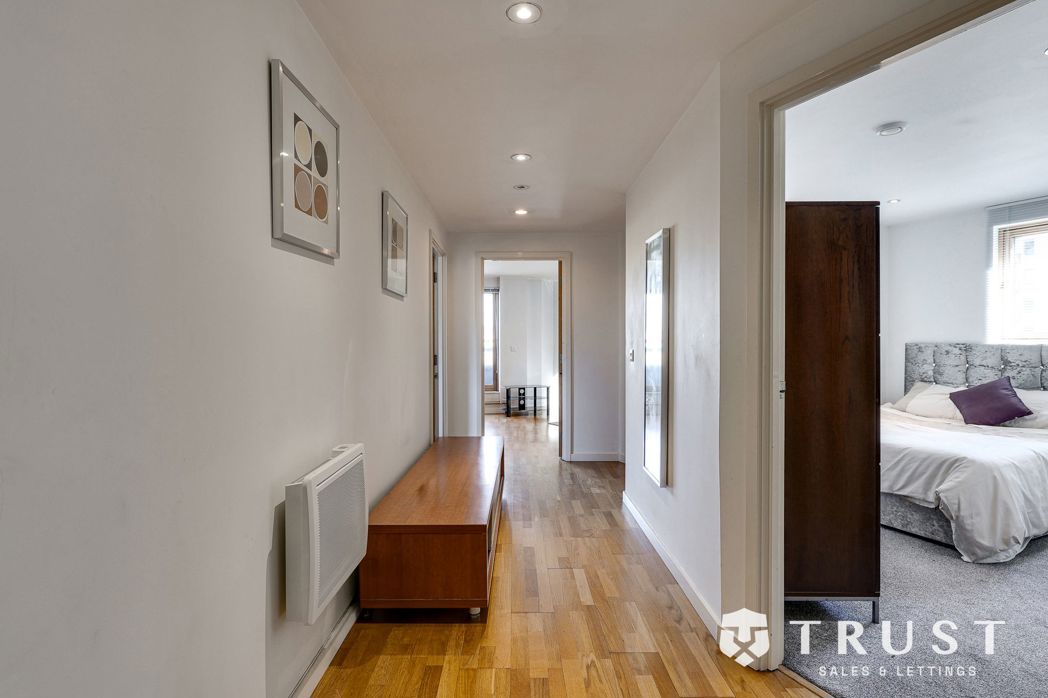 Property image 36 of 46