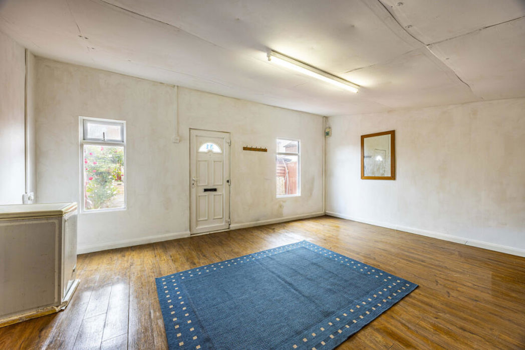 Property image 6 of 15