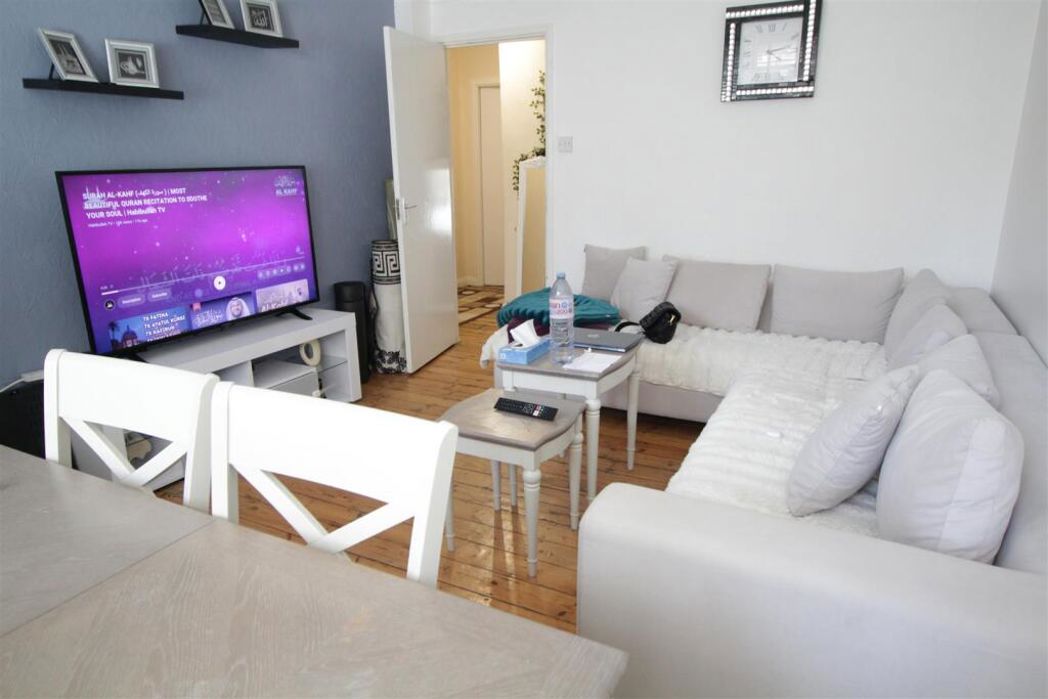 Property image 3 of 10