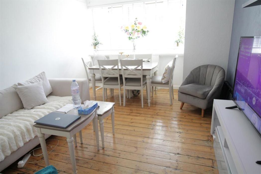 Property image 4 of 10