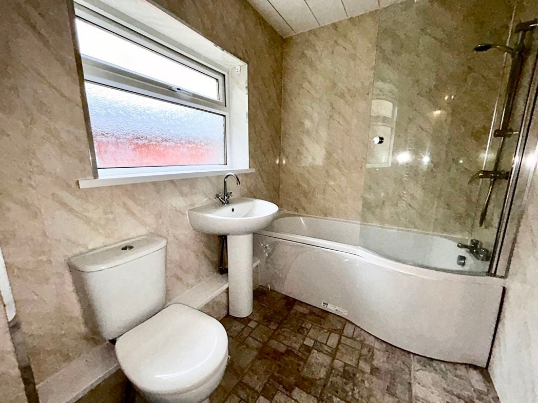 Property image 6 of 14