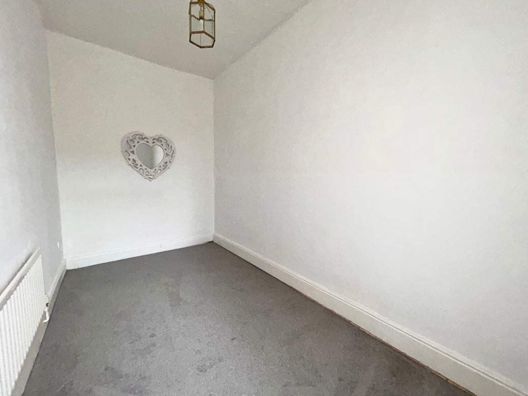 Property image 12 of 14