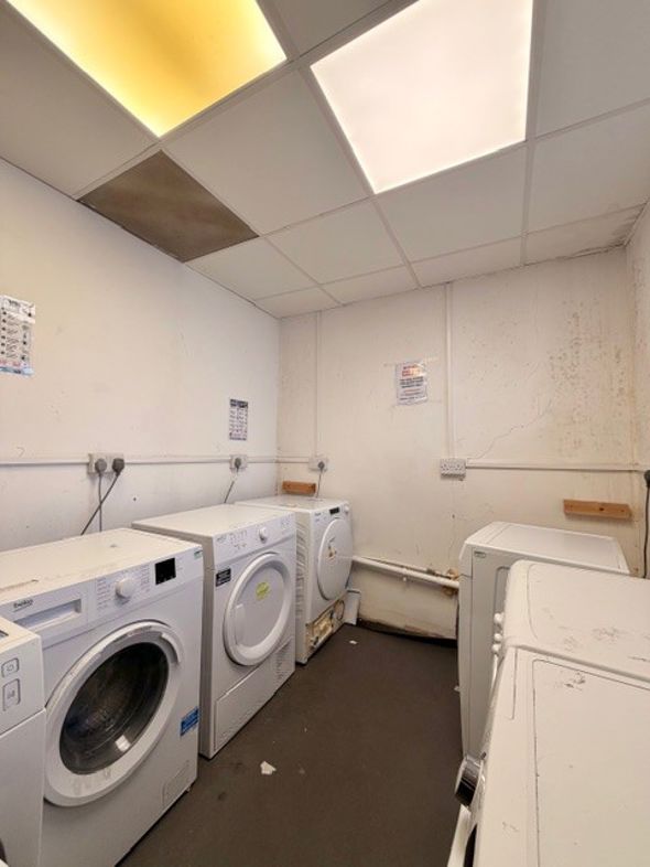 Property image 27 of 45