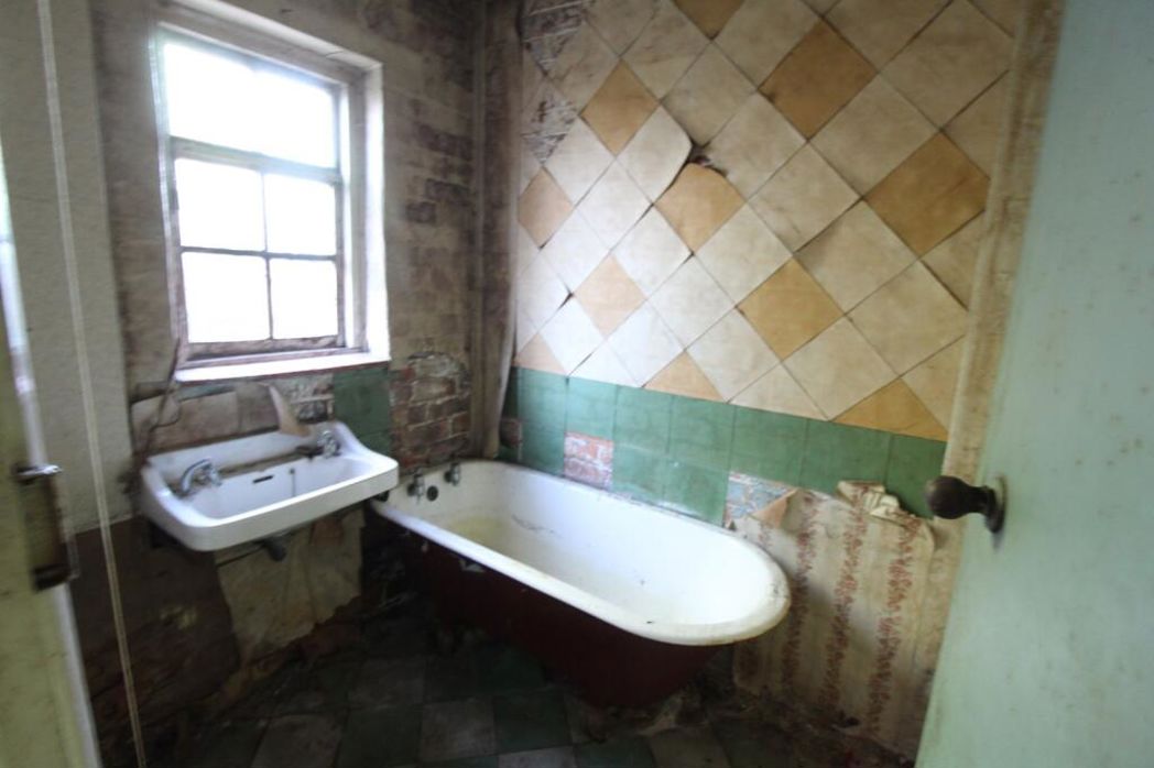 Property image 8 of 10