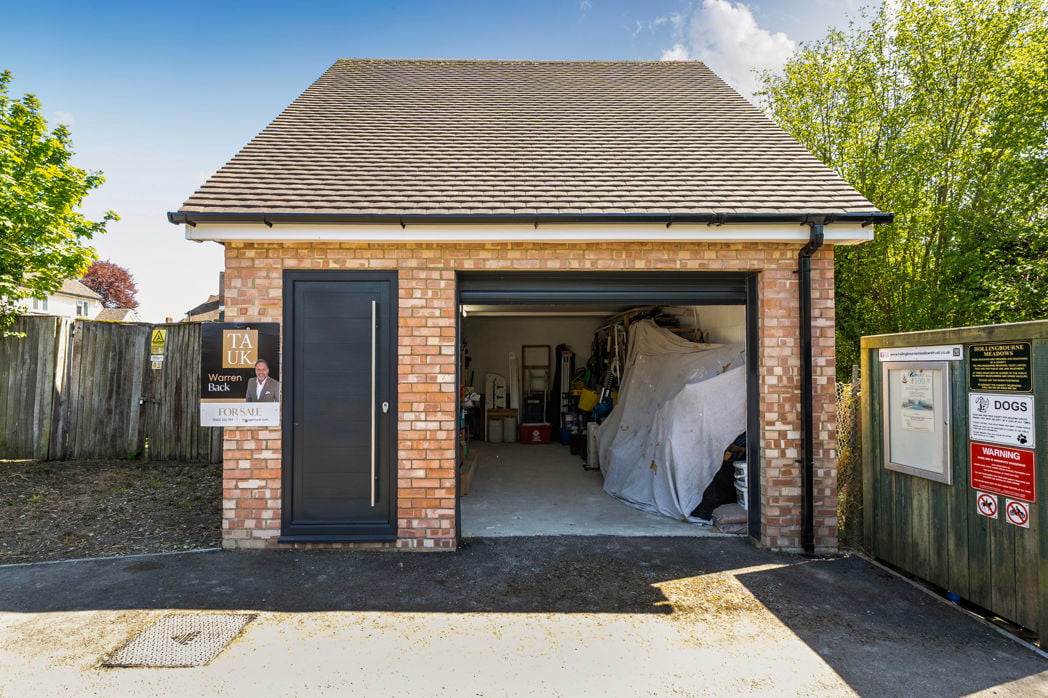 Property image 3 of 13