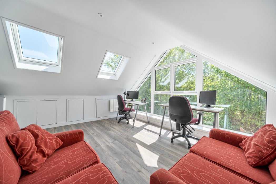 Property image 8 of 13