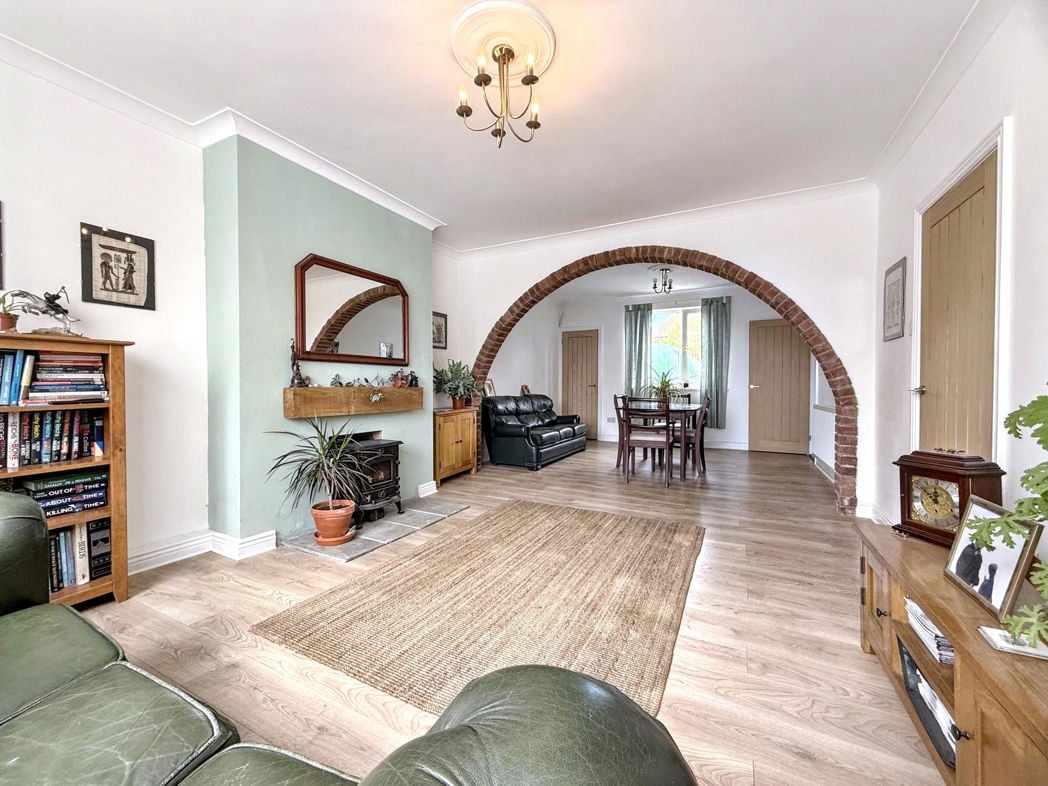 Property image 5 of 25