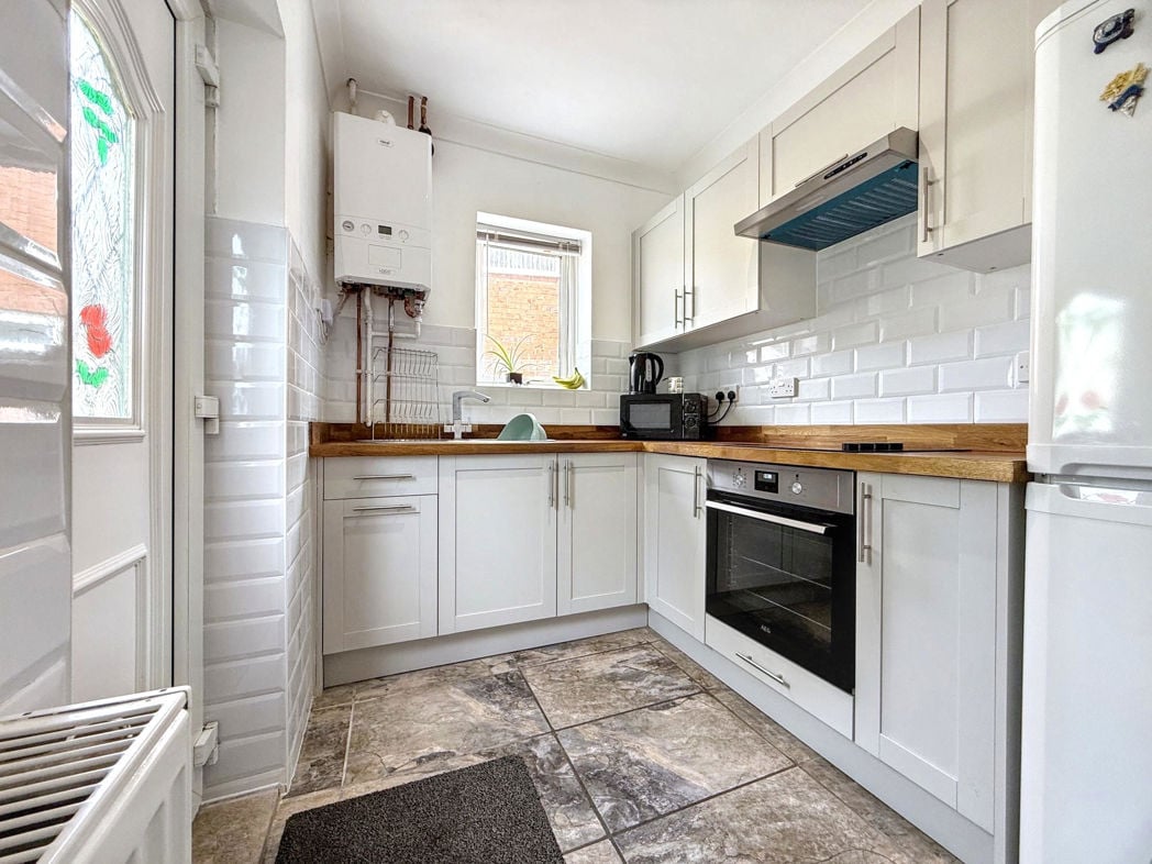 Property image 8 of 25