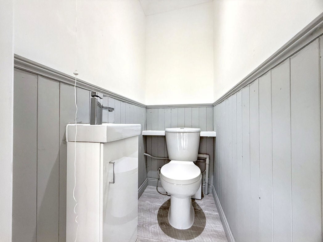 Property image 20 of 25