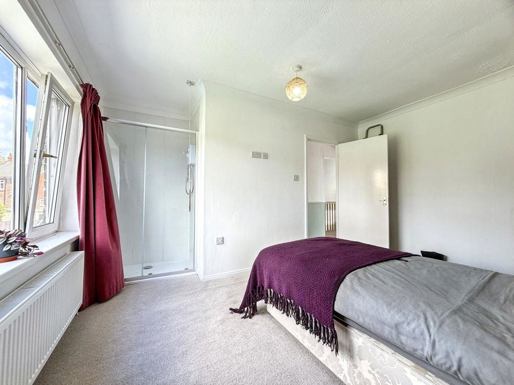 Property image 14 of 25