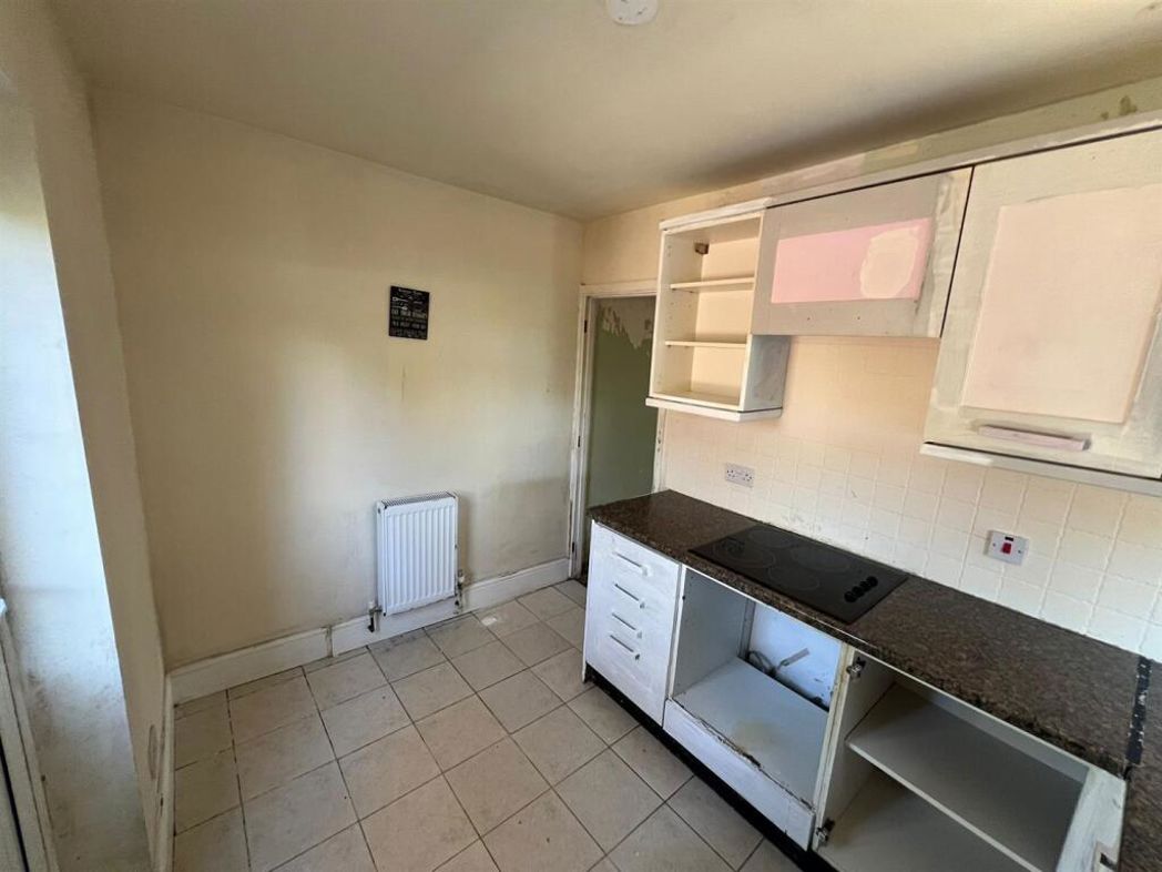 Property image 7 of 21
