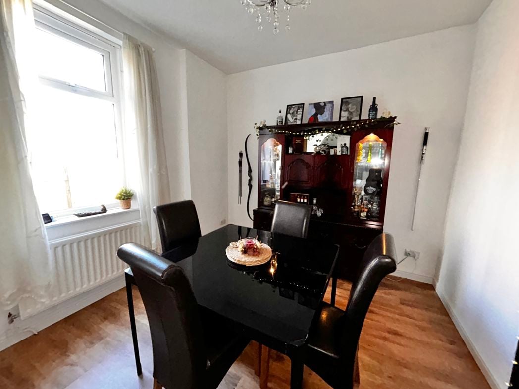 Property image 6 of 15