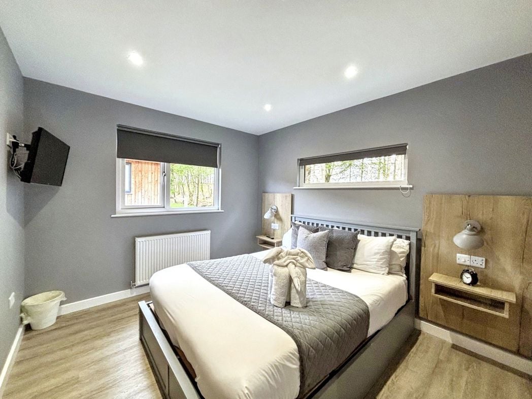 Property image 13 of 24