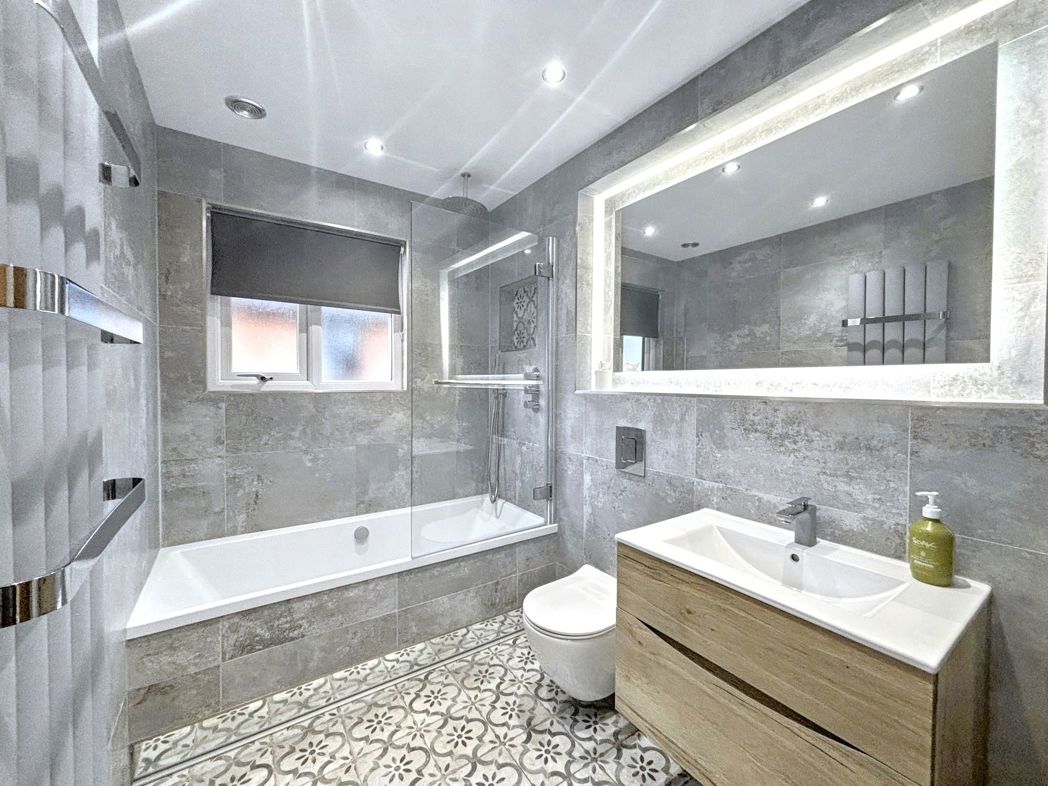 Property image 19 of 24