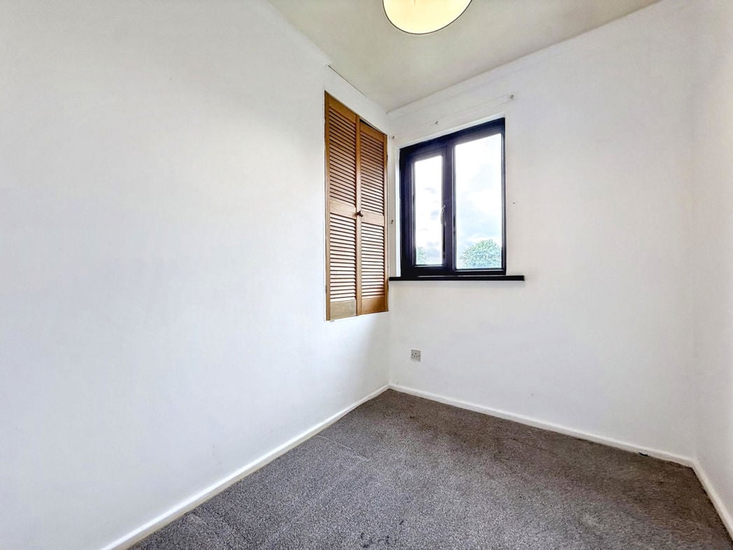 Property image 10 of 16