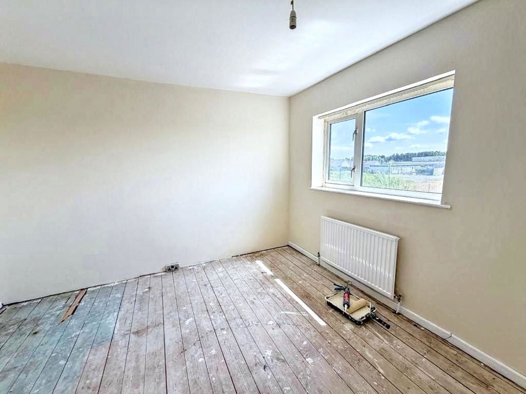Property image 7 of 11