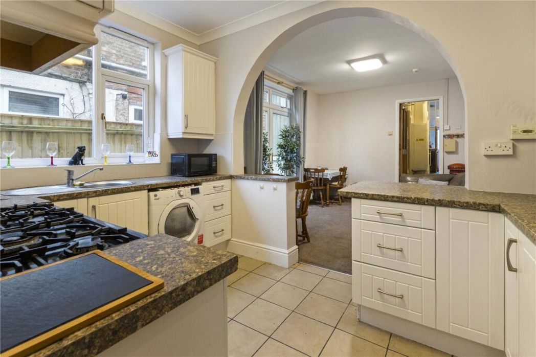 Property image 2 of 28