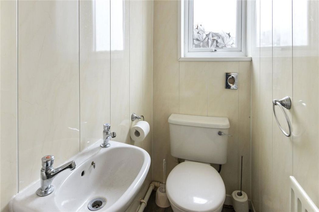 Property image 5 of 28