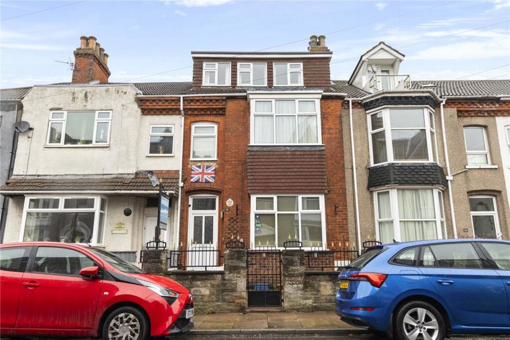 Property image 1 of 28