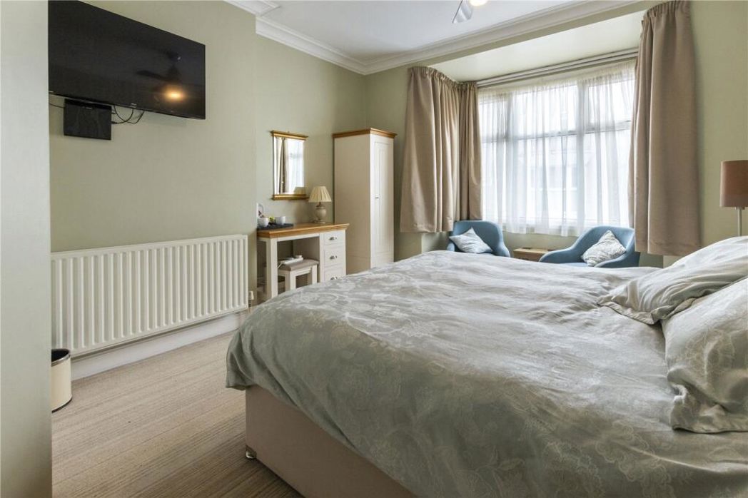 Property image 22 of 28