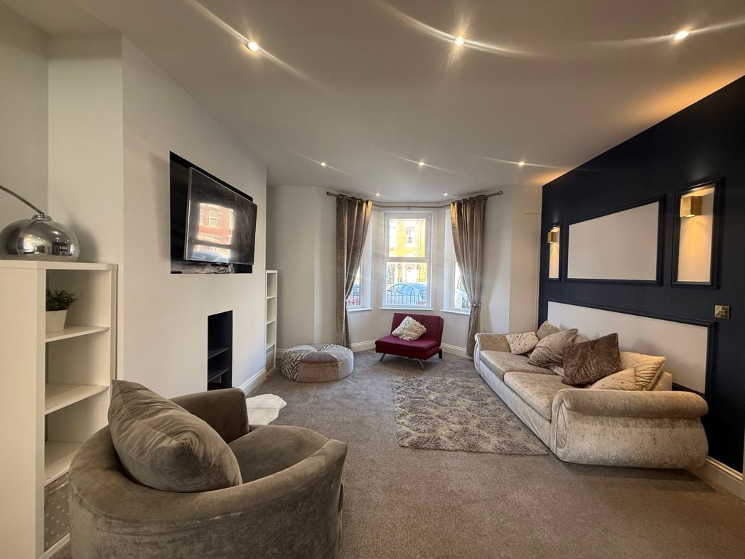 Property image 5 of 15